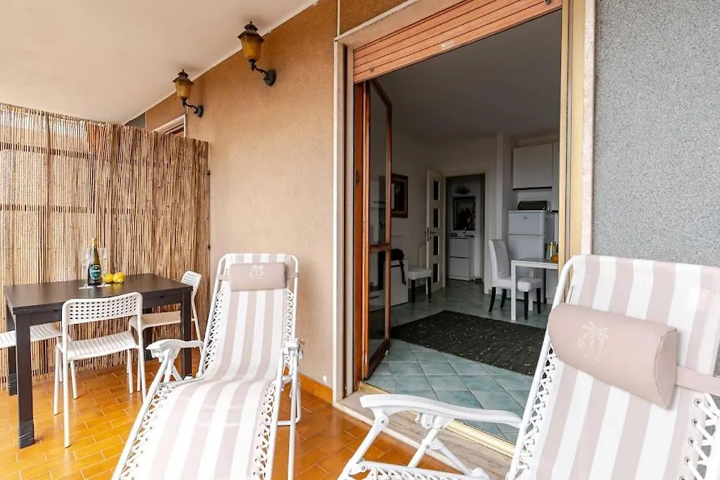 公寓 Thekeystudio, La Casa Del Mare Azzurro With Seaview 文蒂米利亚