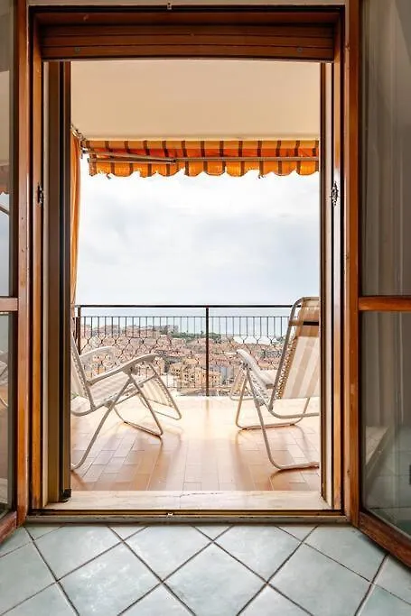 Thekeystudio, La Casa Del Mare Azzurro With Seaview 文蒂米利亚 0*,